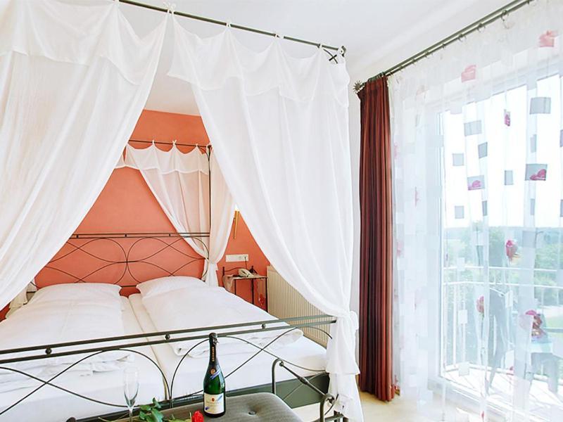 Hotel-Gasthof Sternen Winterlingen Εξωτερικό φωτογραφία